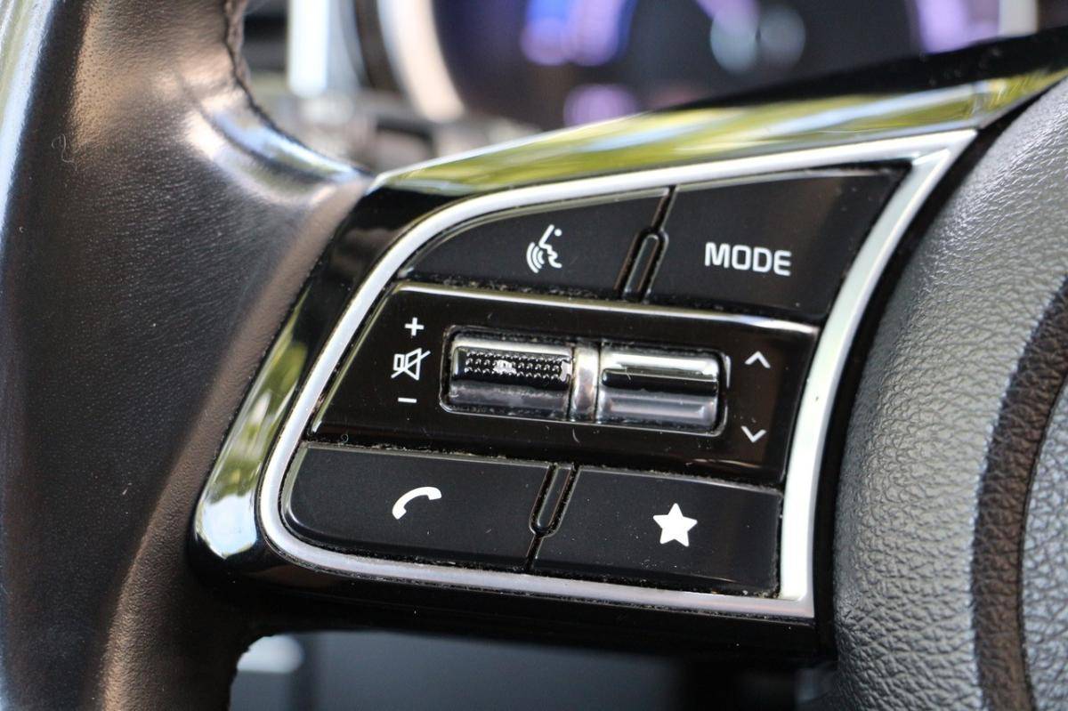 kia-ceed-sw-2023-hibrido-1580cc