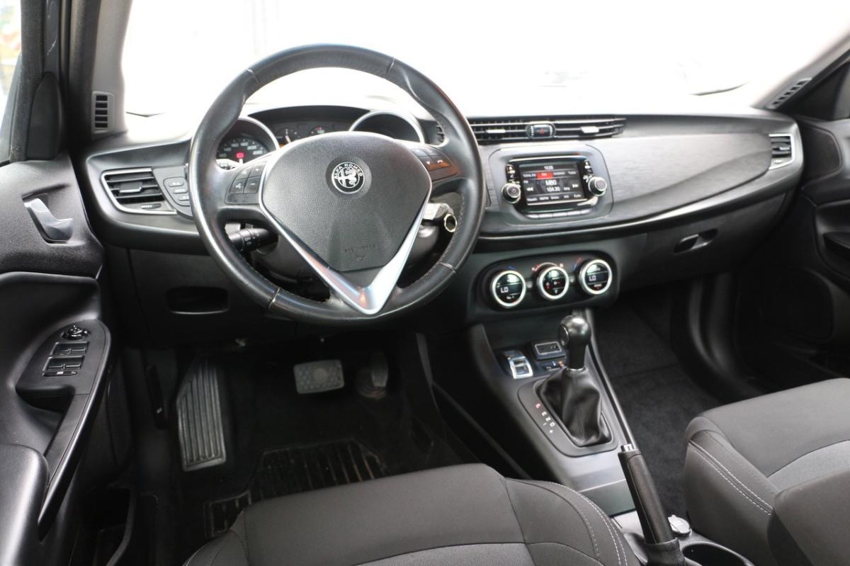 alfa-romeo-giulietta-2018-diesel-1598cc