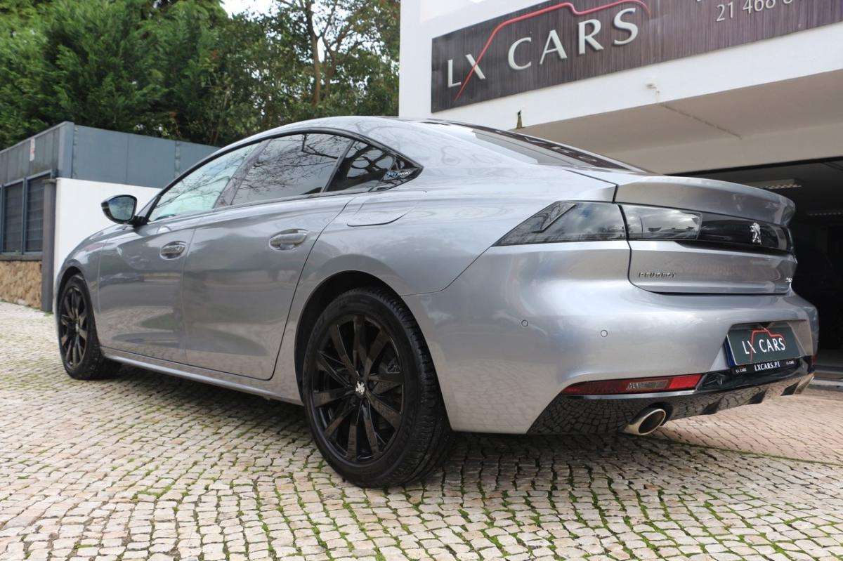 peugeot-508-2020-hibrido-1598cc