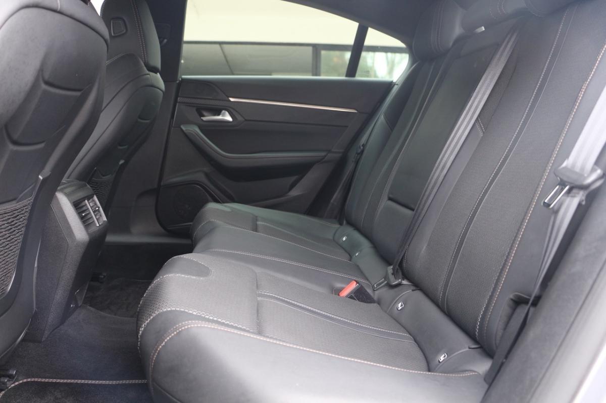 peugeot-508-2020-hibrido-1598cc