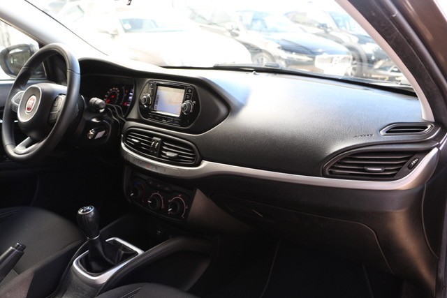 fiat-tipo-station-wagon-2018-diesel-1248cc