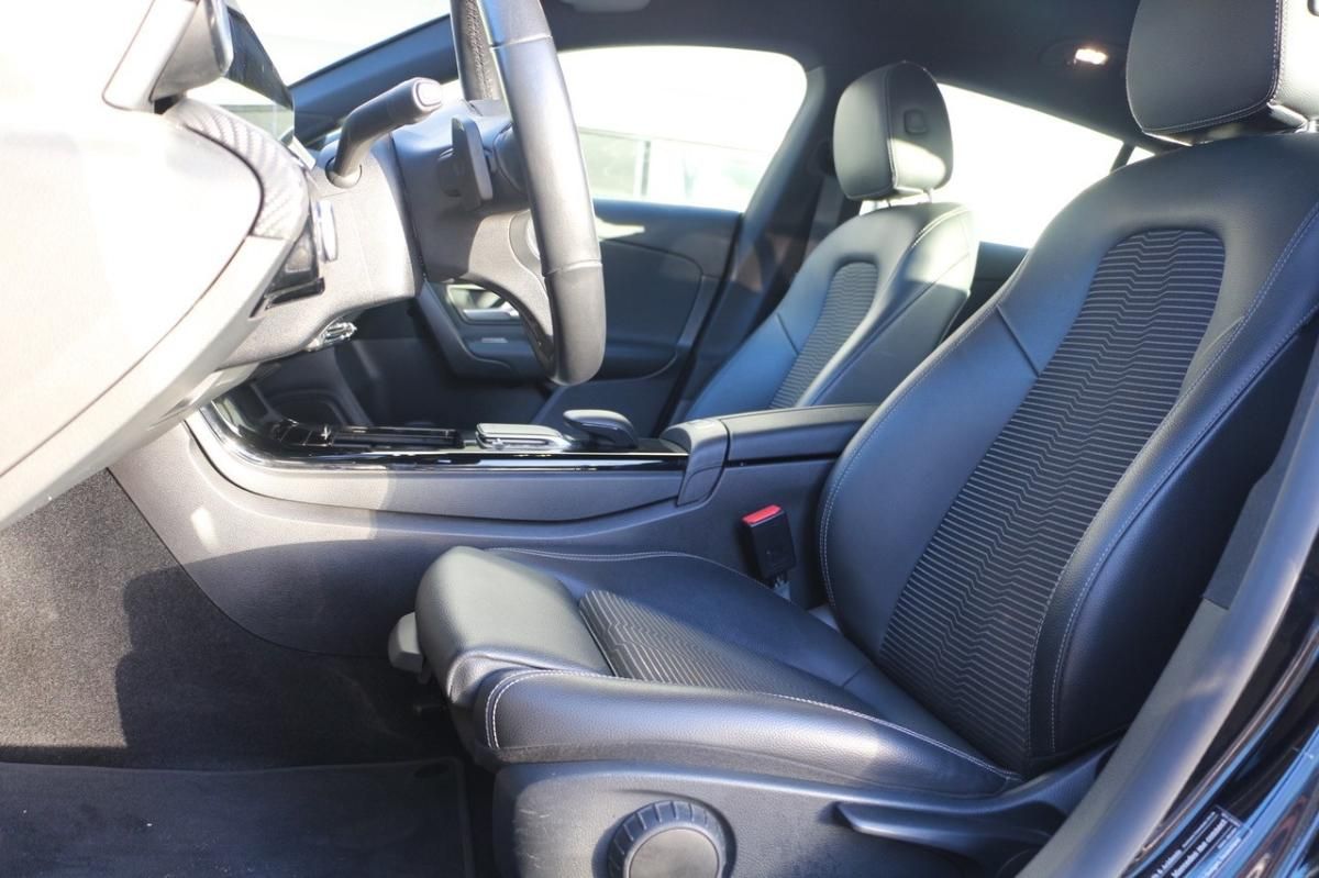 mercedes-benz-cla-2021-hibrido-1332cc