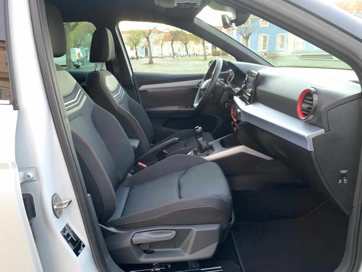 seat-arona-1-0-tsi-2022-gasolina-999cc