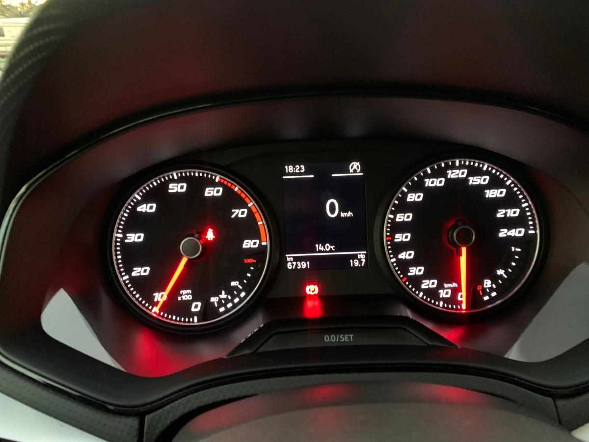 seat-arona-1-0-tsi-2022-gasolina-999cc