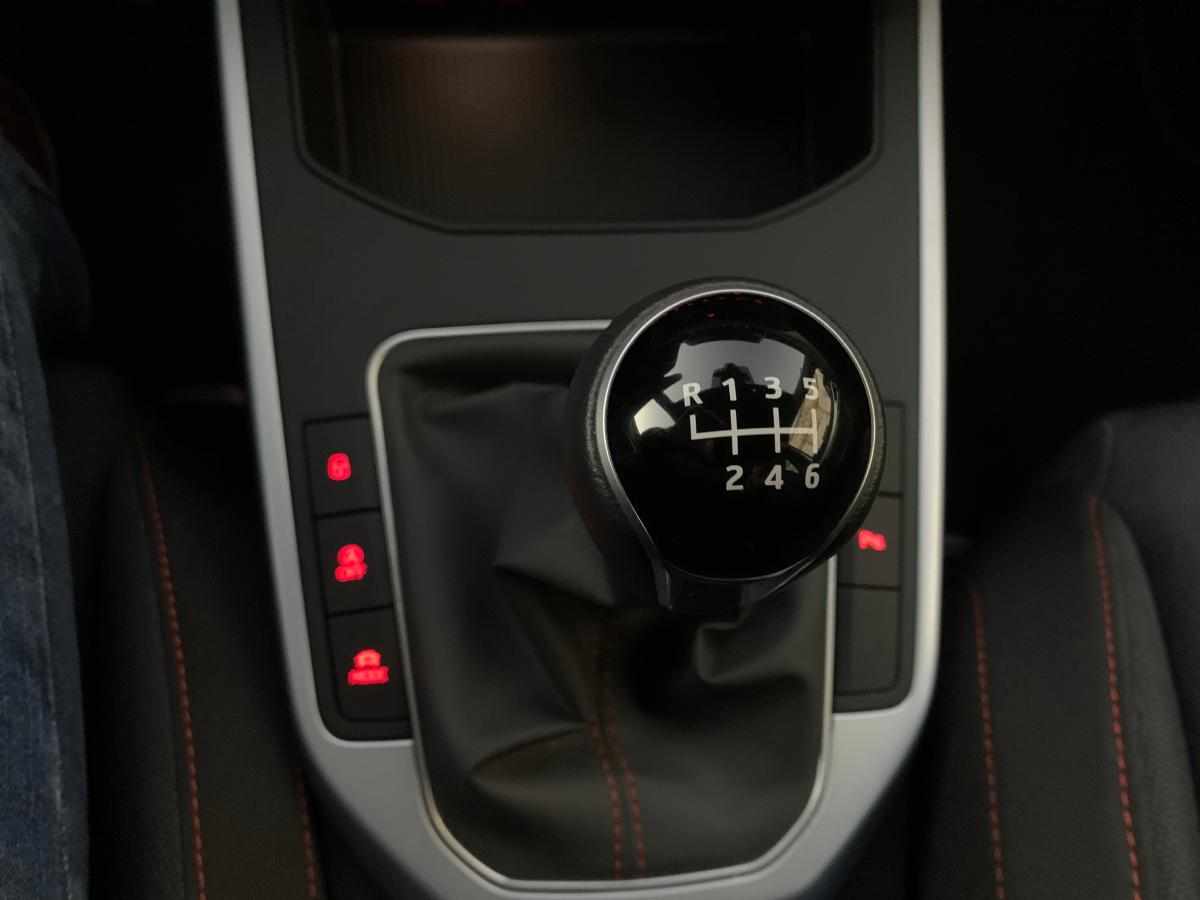seat-arona-1-0-tsi-2022-gasolina-999cc