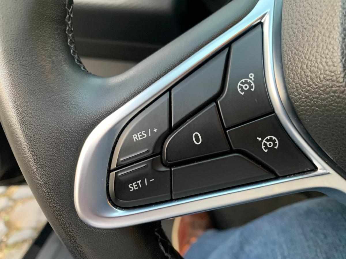 renault-clio-1-5-blue-dci-2021-diesel-1461cc