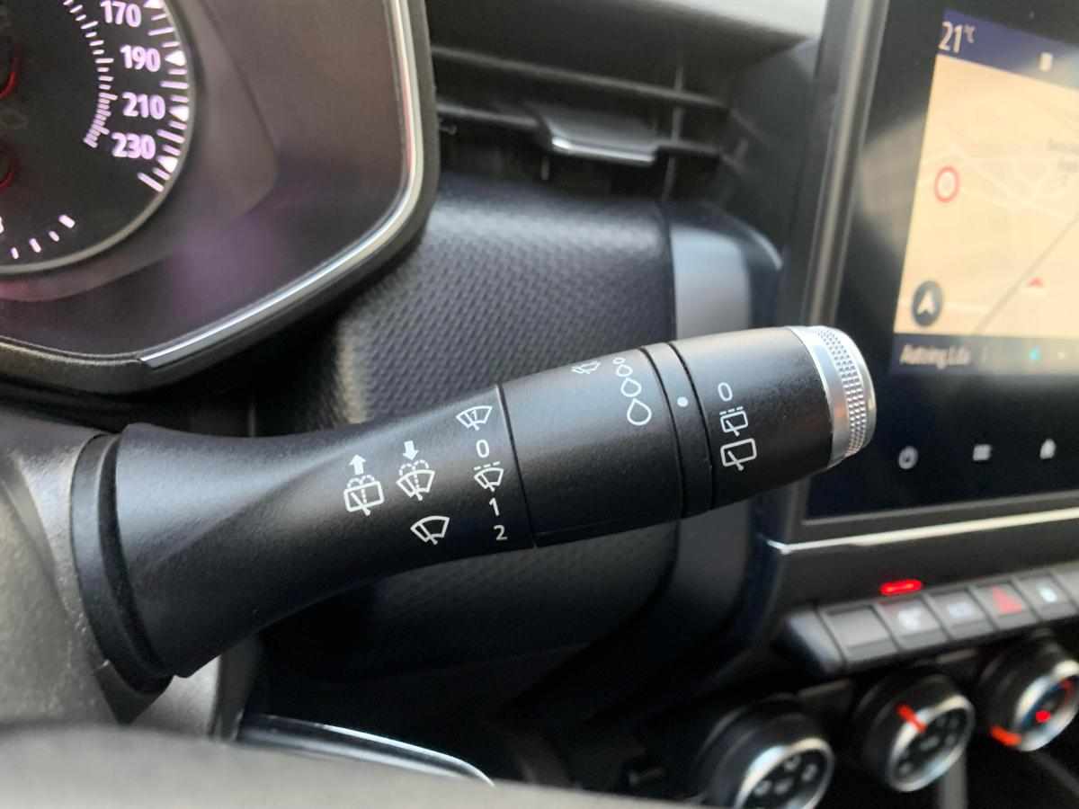 renault-clio-1-5-blue-dci-2021-diesel-1461cc