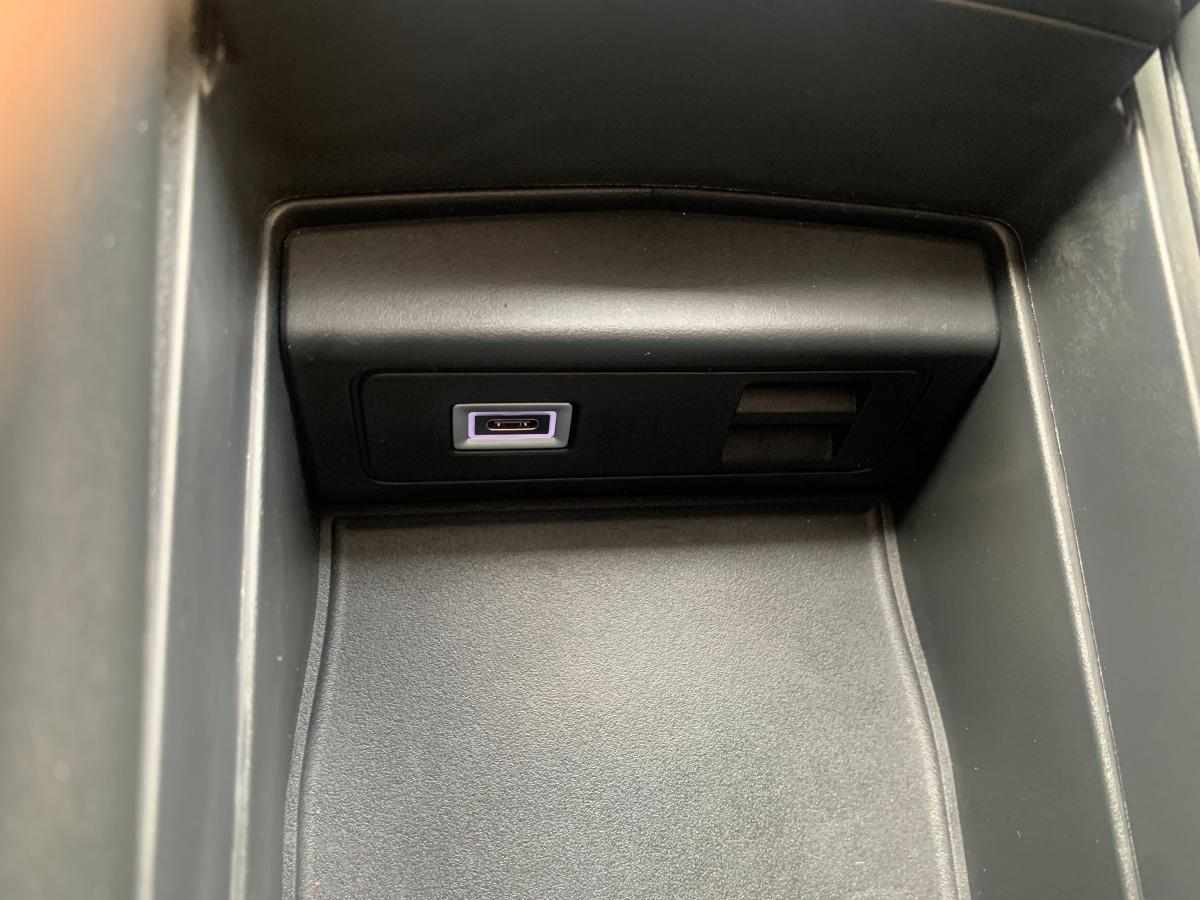 peugeot-308-1-6-hybrid-2023-gasolina-1598cc