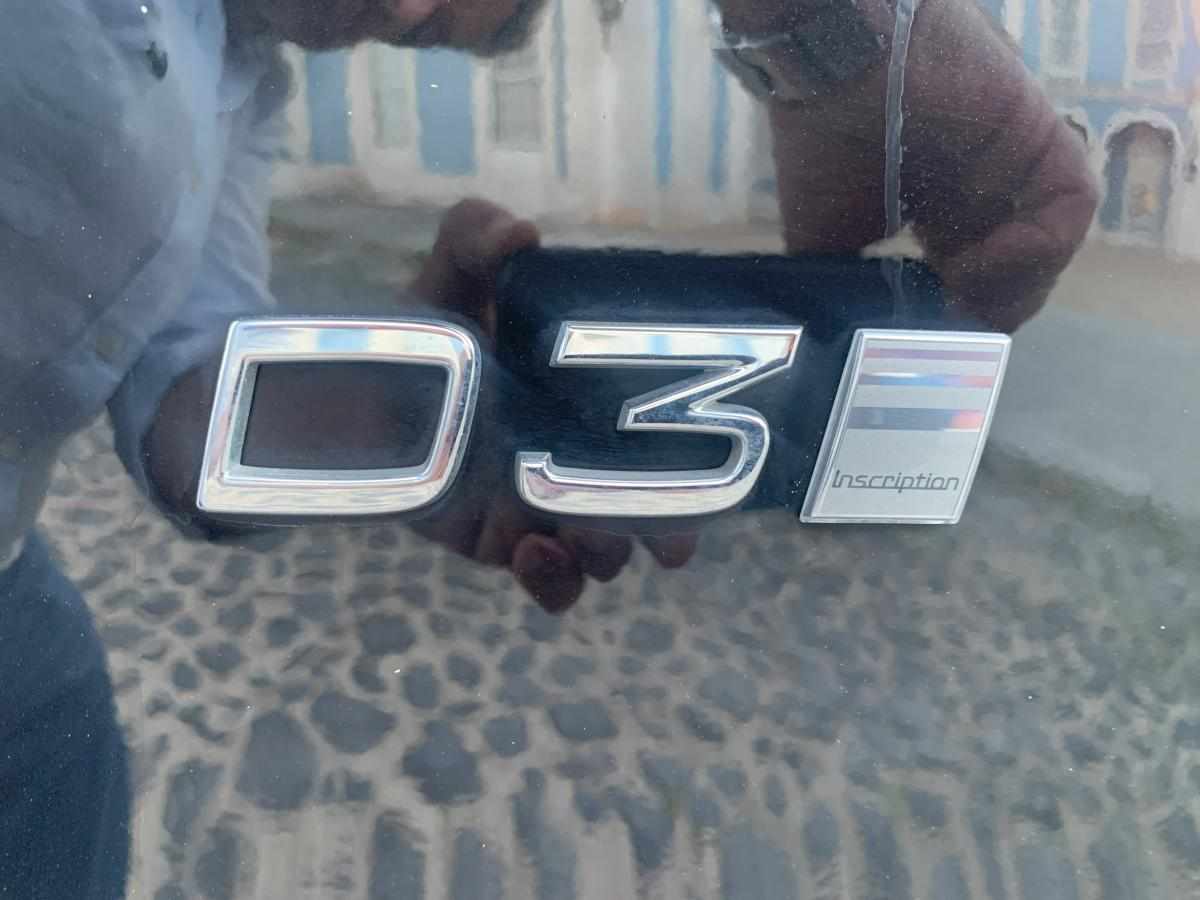 volvo-xc40-d3-2-0-2020-diesel-1969cc