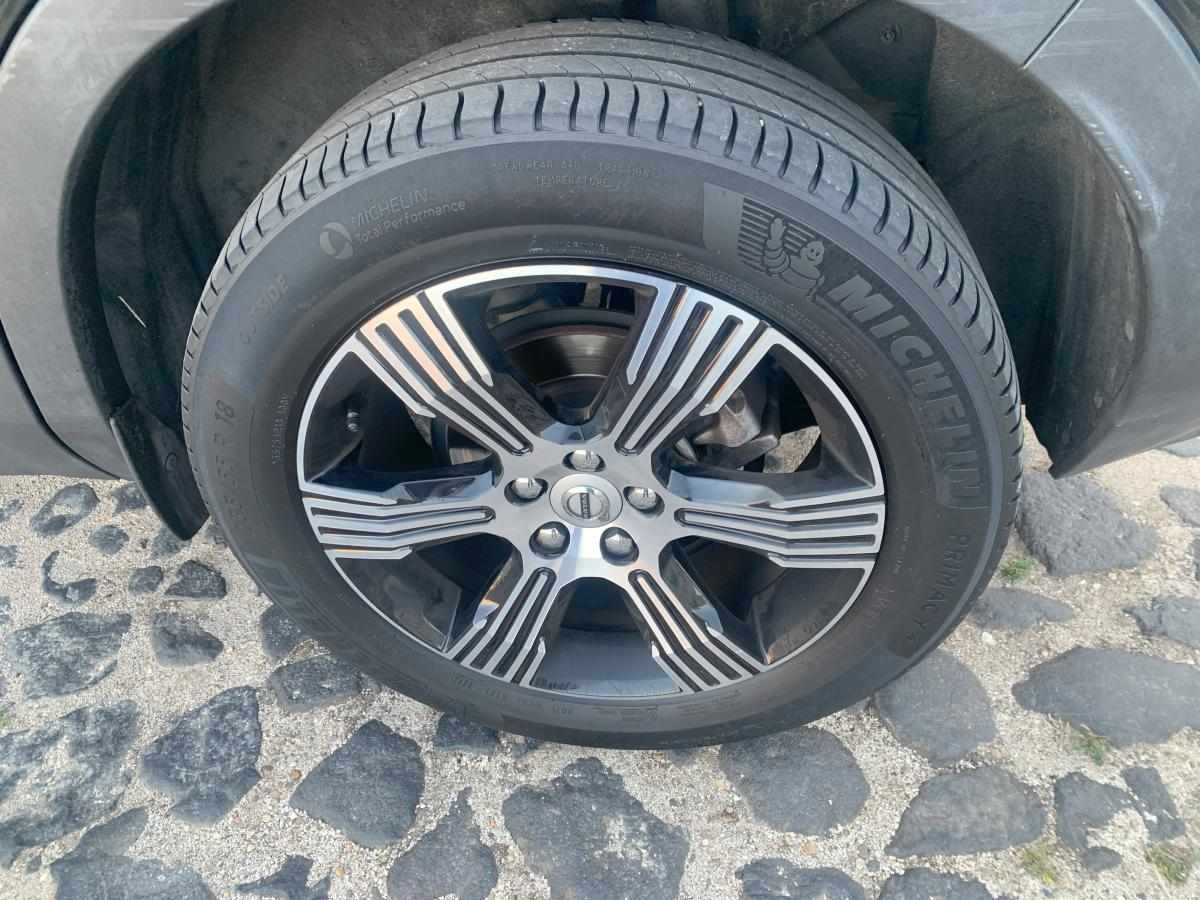 volvo-xc40-d3-2-0-2020-diesel-1969cc