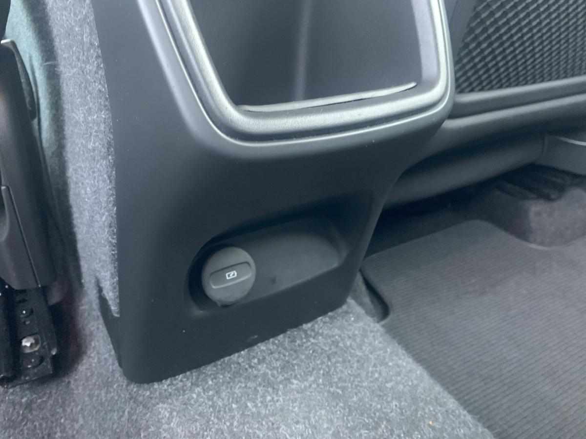 volvo-xc40-d3-2-0-2020-diesel-1969cc