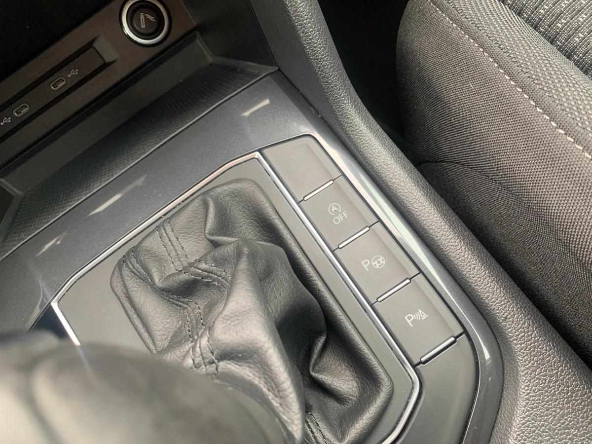 volkswagen-tiguan-2-0-tdi-bluemotion-2021-diesel-1968cc