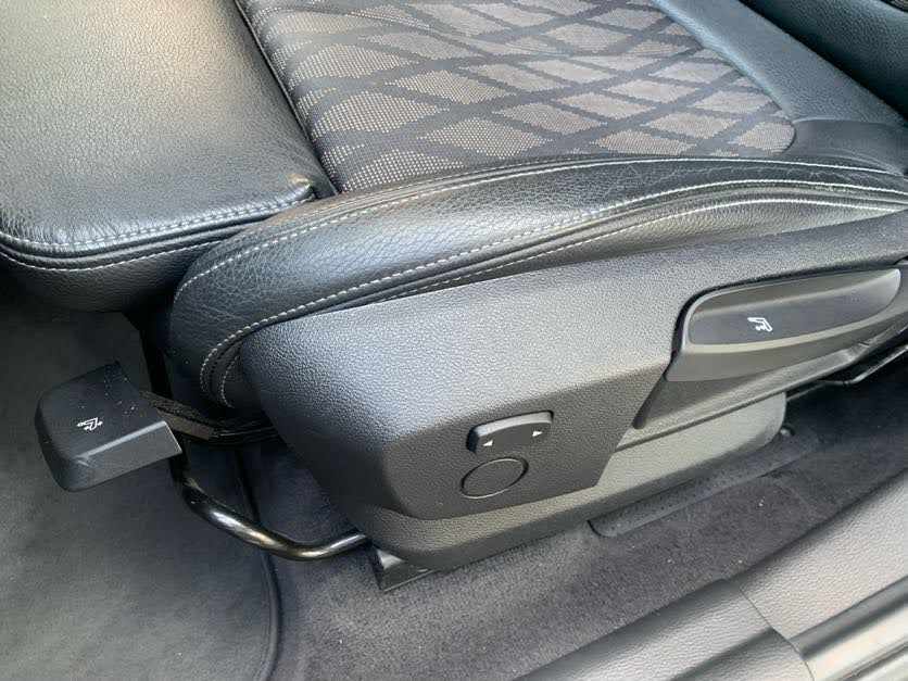 bmw-x1-sdrive16d-2019-diesel-1496cc