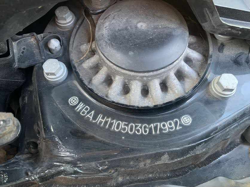 bmw-x1-sdrive16d-2019-diesel-1496cc