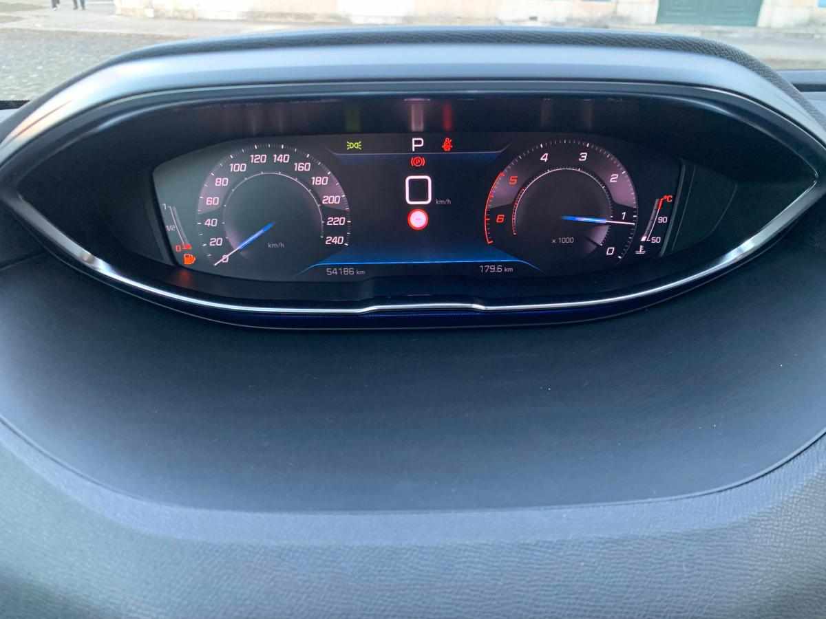 peugeot-3008-1-5-bluehdi-2021-diesel-1499cc