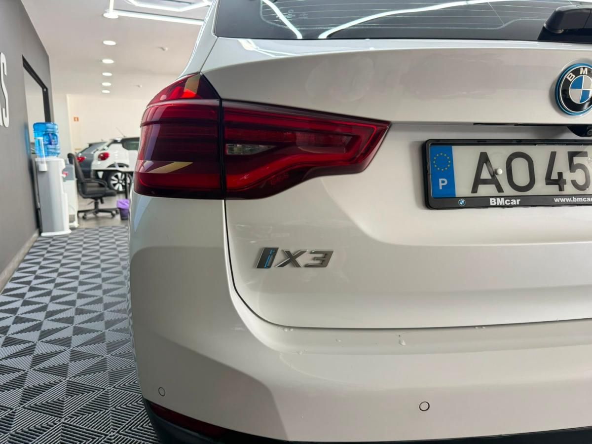 bmw-ix3-2022-eletrico-500cc