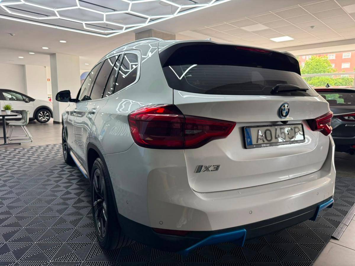 bmw-ix3-2022-eletrico-500cc