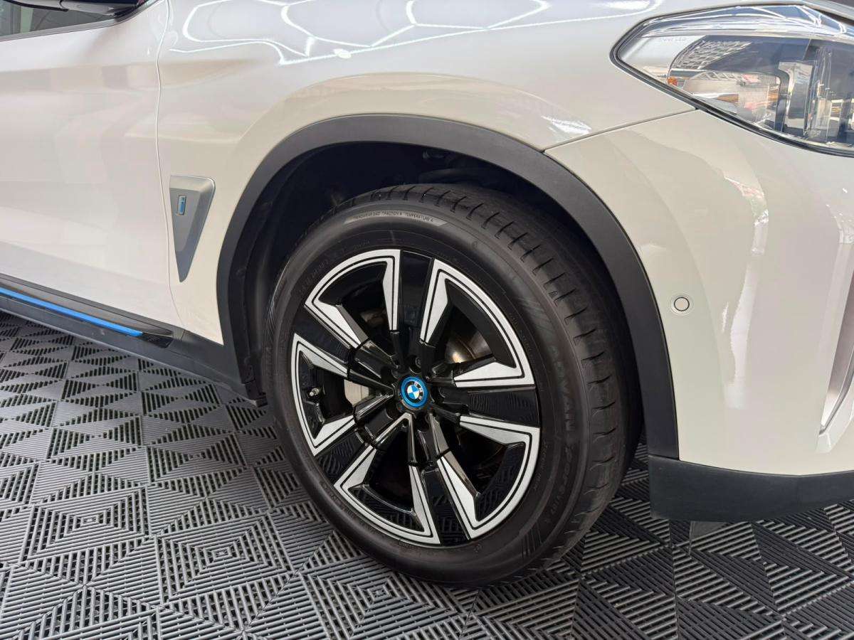 bmw-ix3-2022-eletrico-500cc
