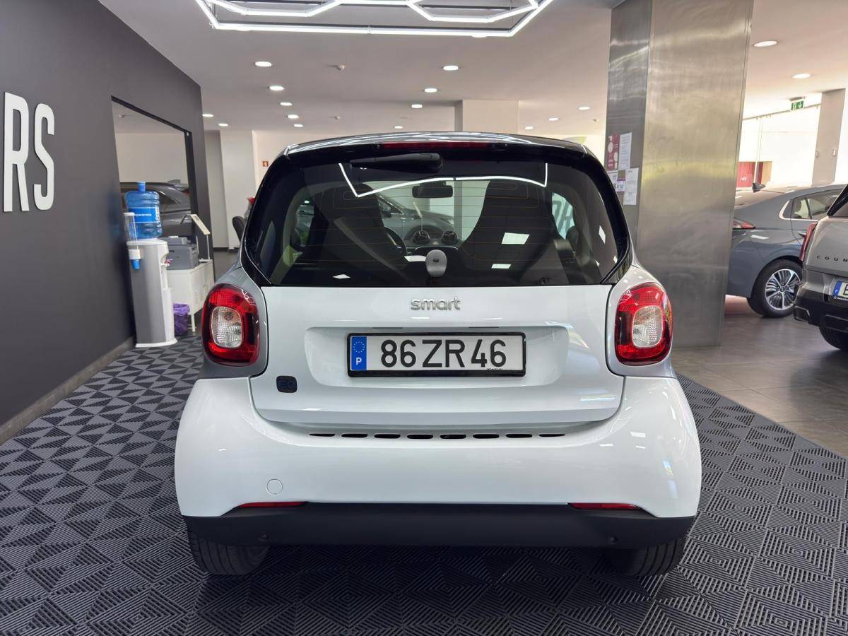 smart-fortwocoupe-2020-eletrico-500cc