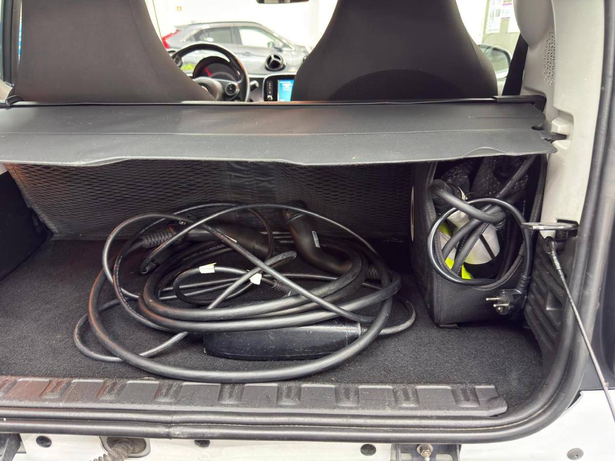 smart-fortwocoupe-2020-eletrico-500cc