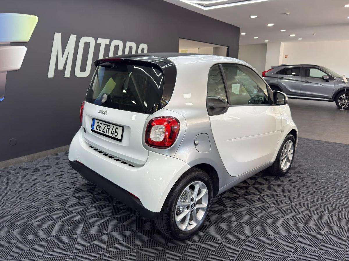 smart-fortwocoupe-2020-eletrico-500cc