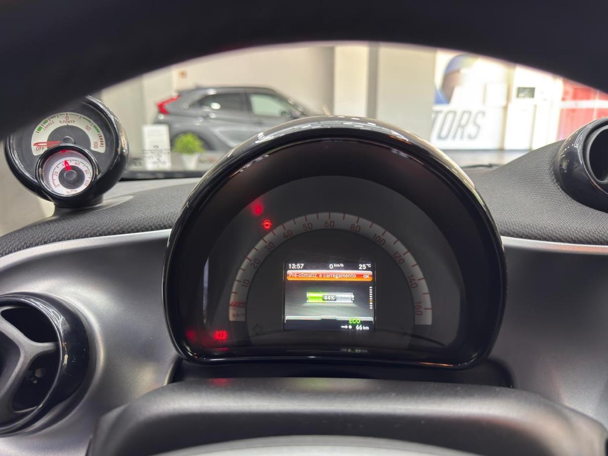 smart-fortwocoupe-2020-eletrico-500cc