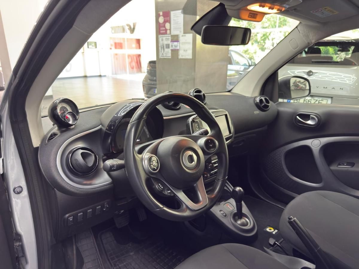 smart-fortwocoupe-2020-eletrico-500cc