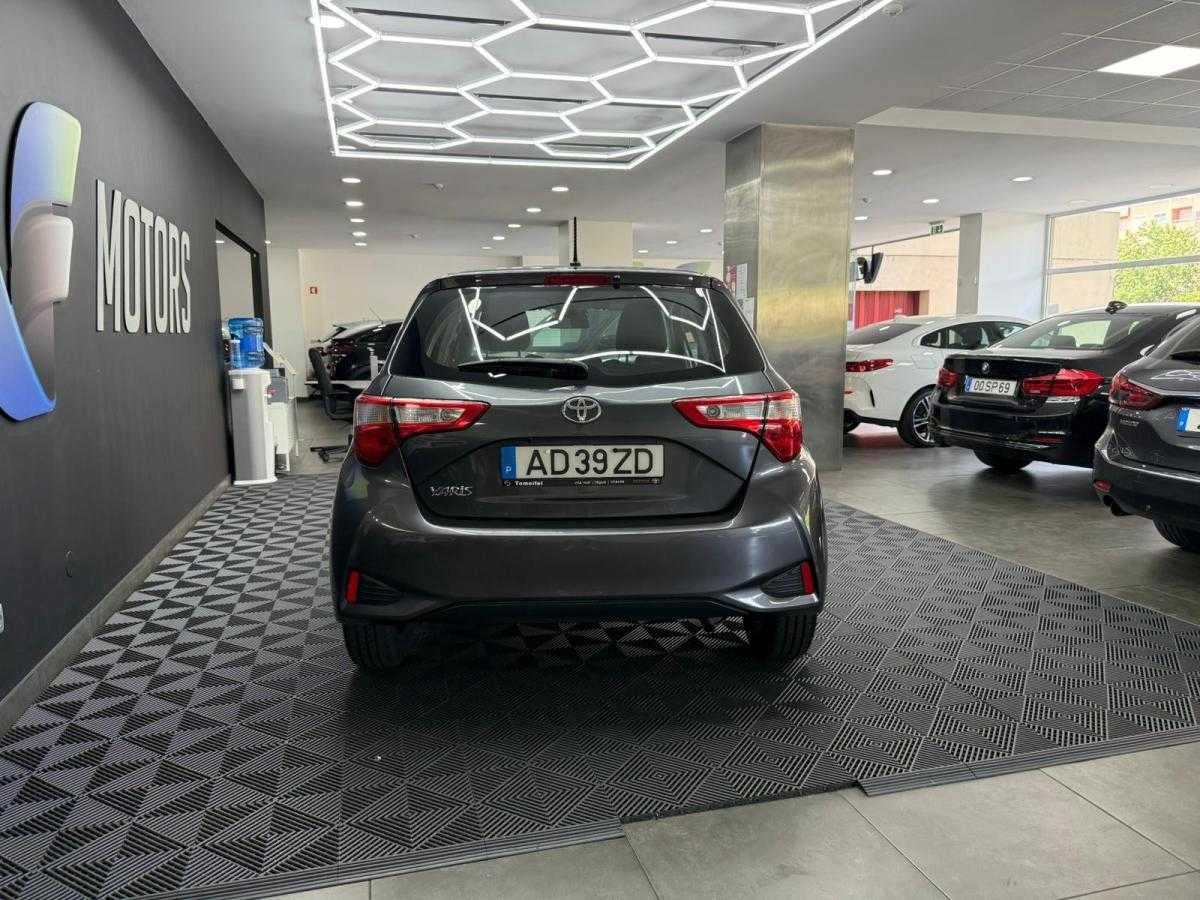 toyota-yaris-2020-gasolina-998cc