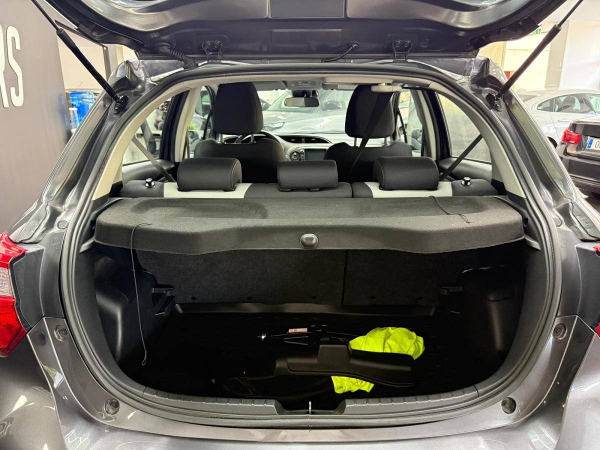 toyota-yaris-2020-gasolina-998cc