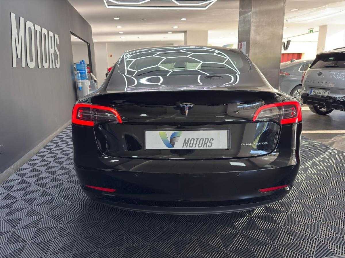 tesla-model-3-2019-eletrico-500cc