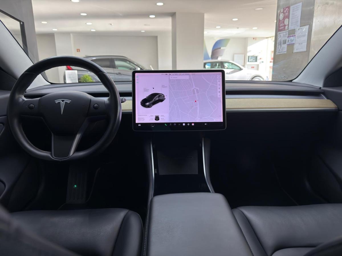 tesla-model-3-2019-eletrico-500cc