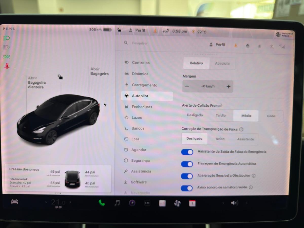 tesla-model-3-2019-eletrico-500cc