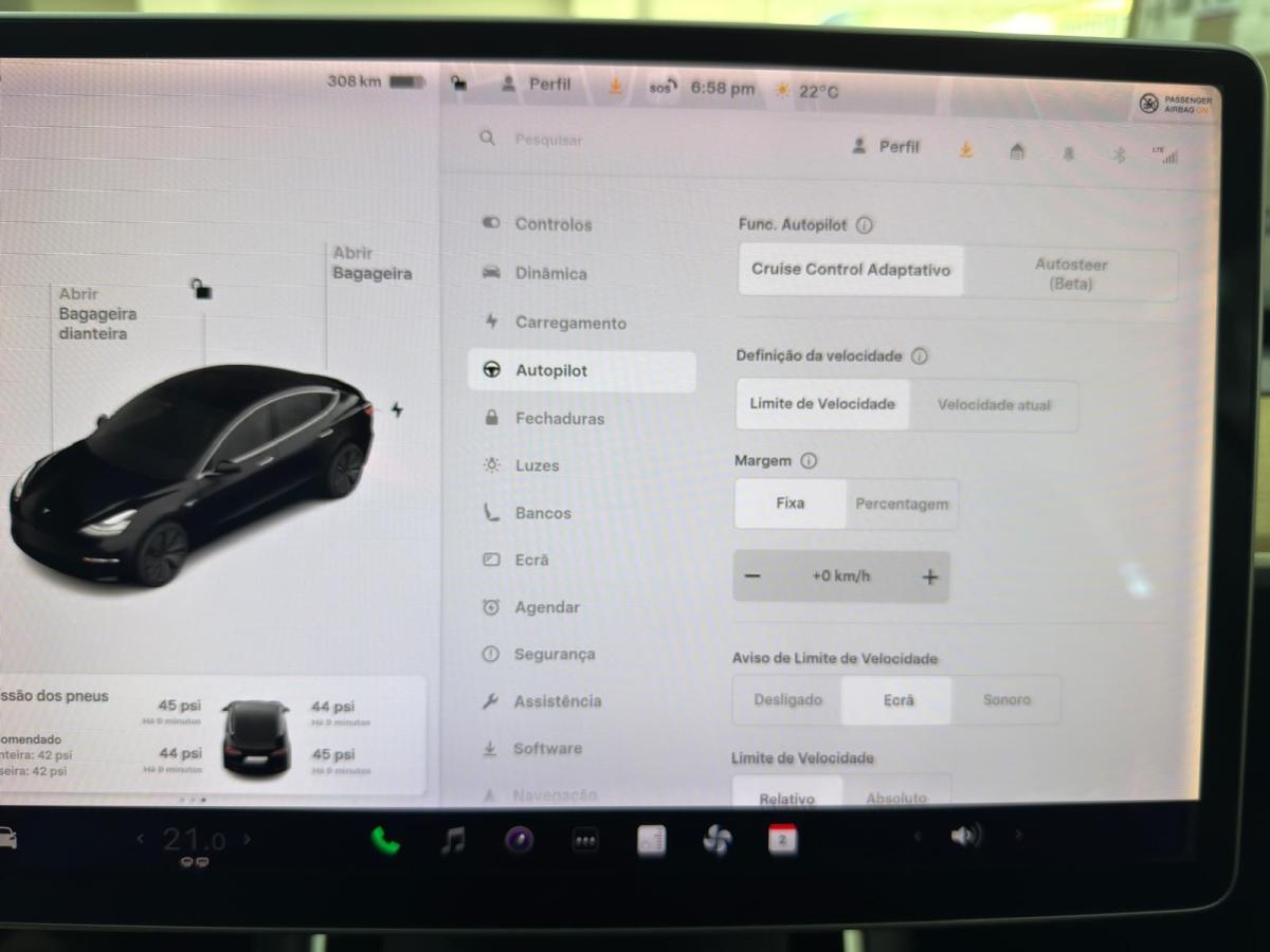 tesla-model-3-2019-eletrico-500cc