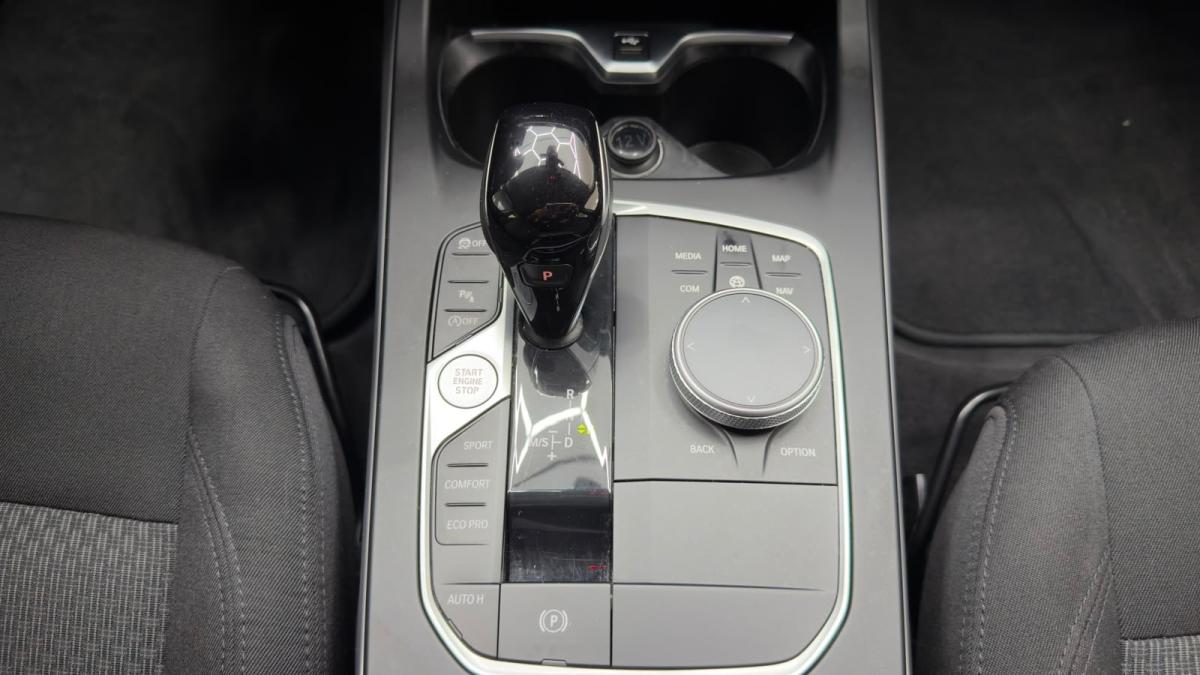 bmw-serie-1-2024-diesel-1496cc