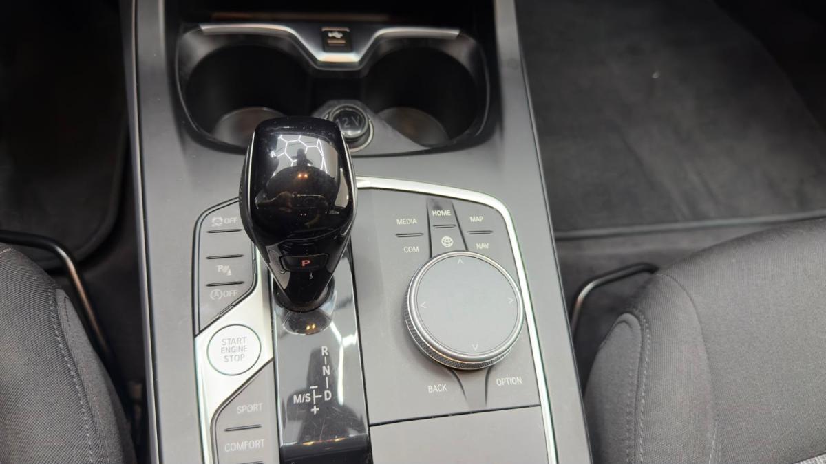 bmw-serie-1-2024-diesel-1496cc