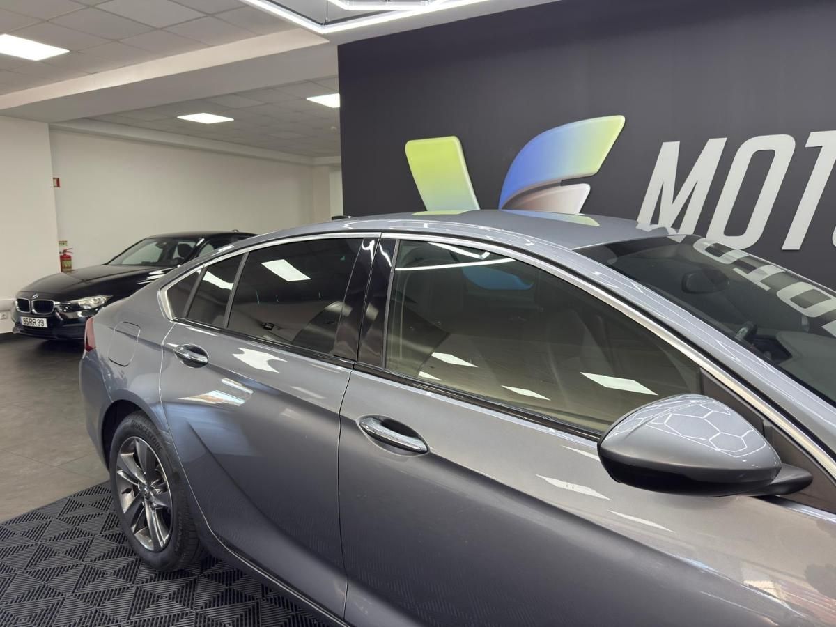 opel-insignia-2018-diesel-1598cc