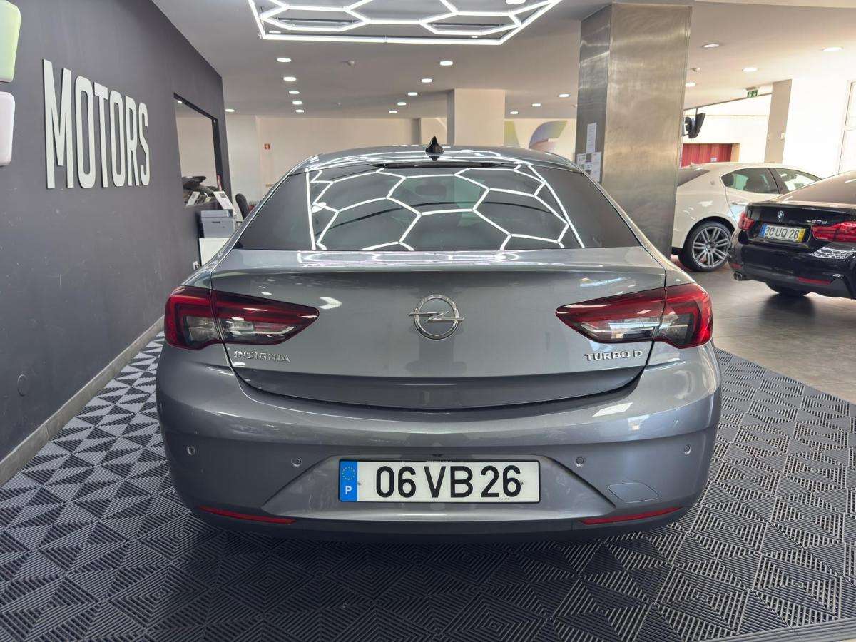 opel-insignia-2018-diesel-1598cc