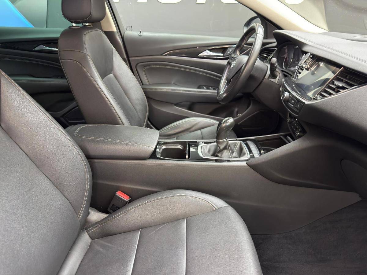 opel-insignia-2018-diesel-1598cc