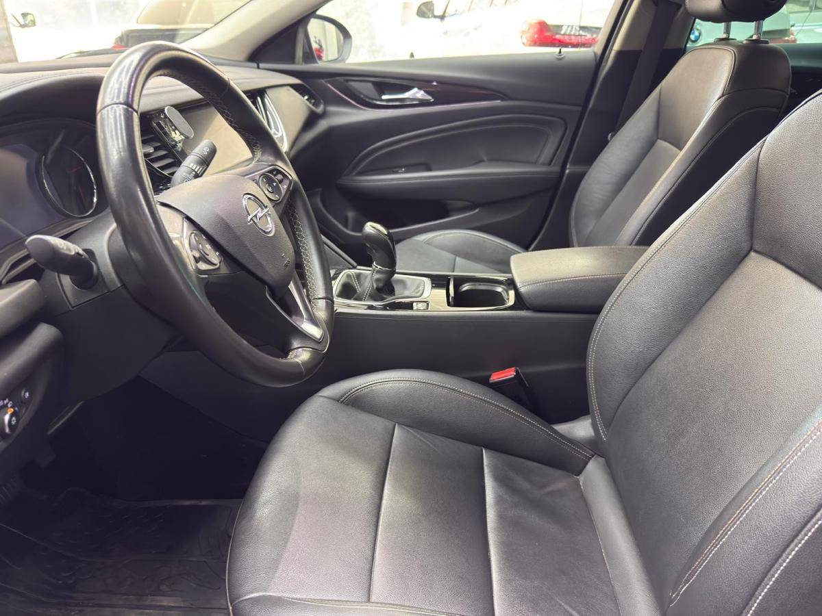 opel-insignia-2018-diesel-1598cc