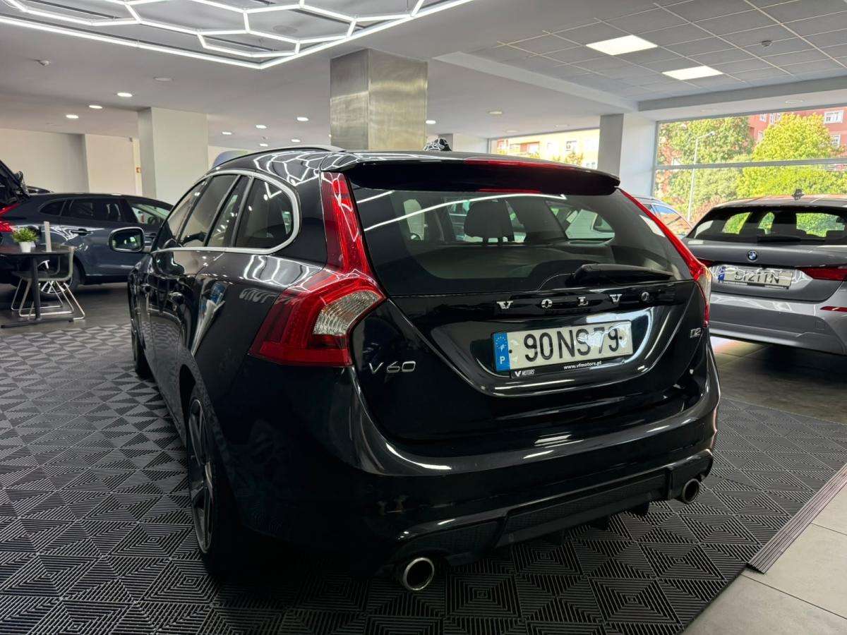 volvo-v60-2013-diesel-1969cc