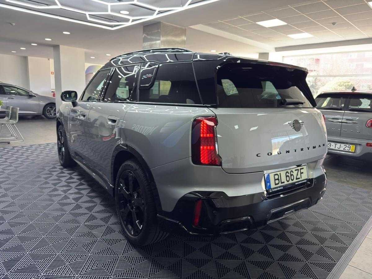 mini-countryman-2024-diesel-1995cc