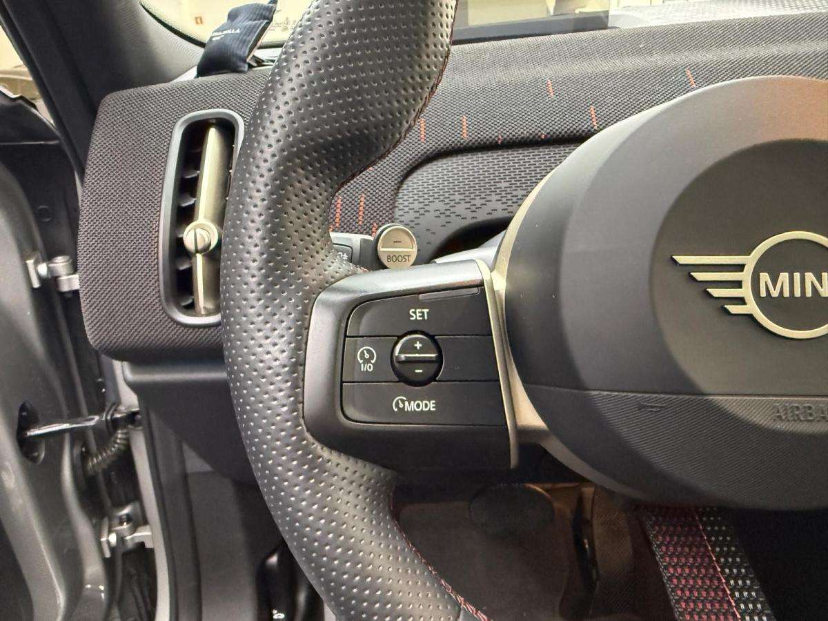 mini-countryman-2024-diesel-1995cc