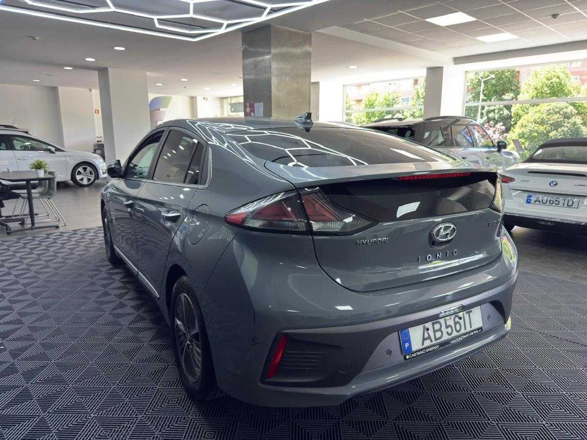 hyundai-ioniq-2020-hibrido-a-gasolina-1580cc