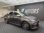 toyota-yaris-2022-hibrido-a-gasolina-1490cc