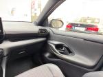 toyota-yaris-2022-hibrido-a-gasolina-1490cc