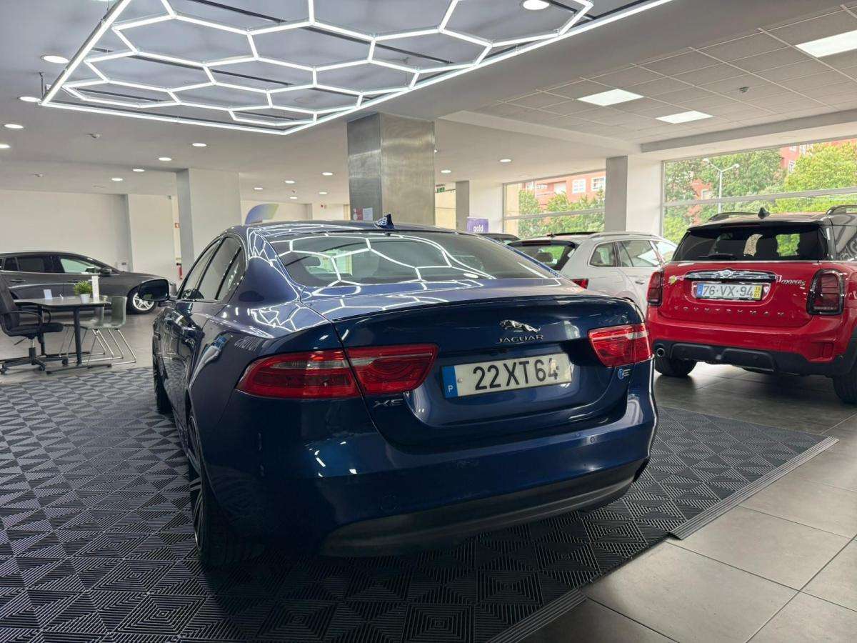 jaguar-xe-2016-diesel-1999cc