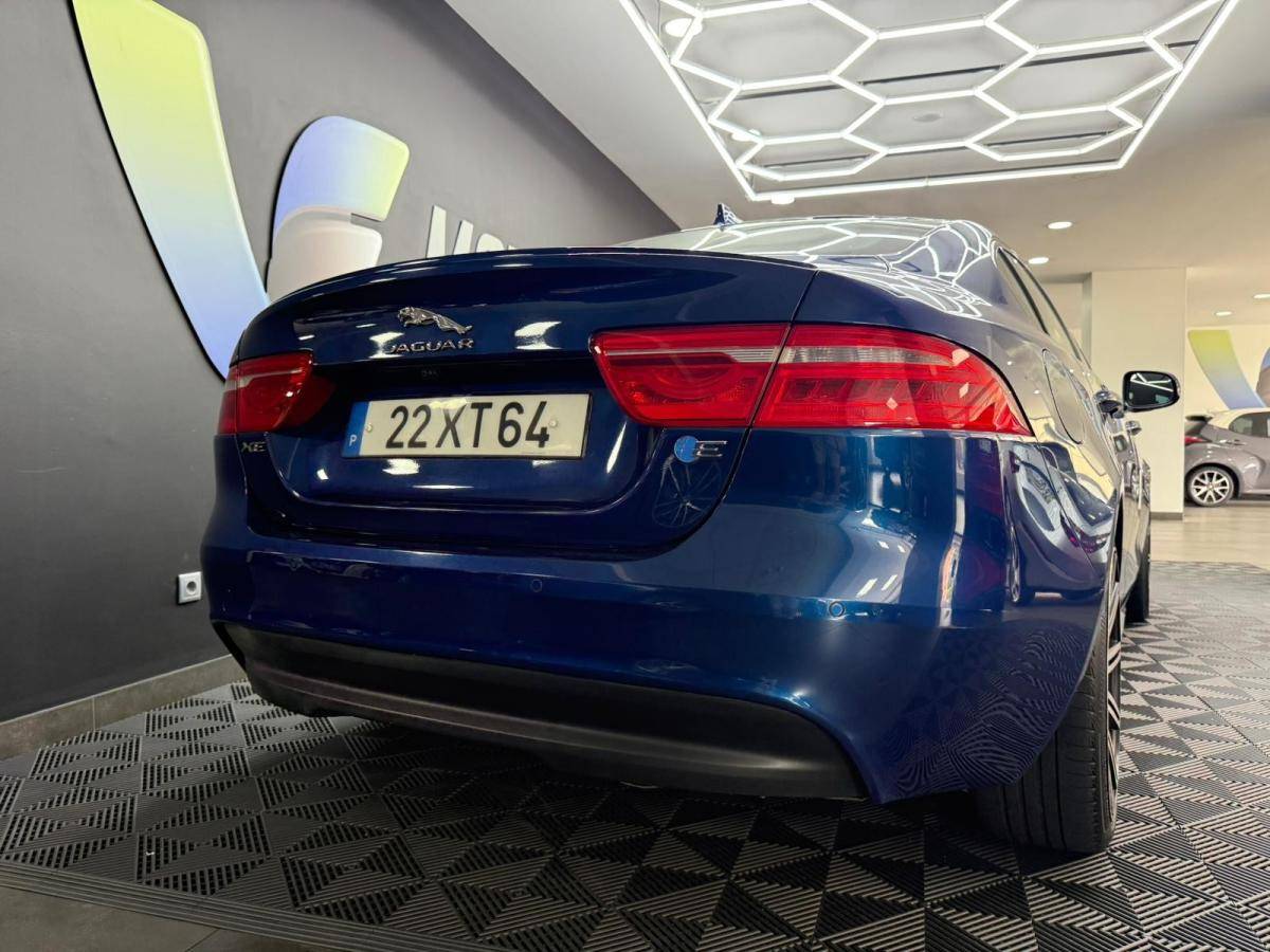 jaguar-xe-2016-diesel-1999cc