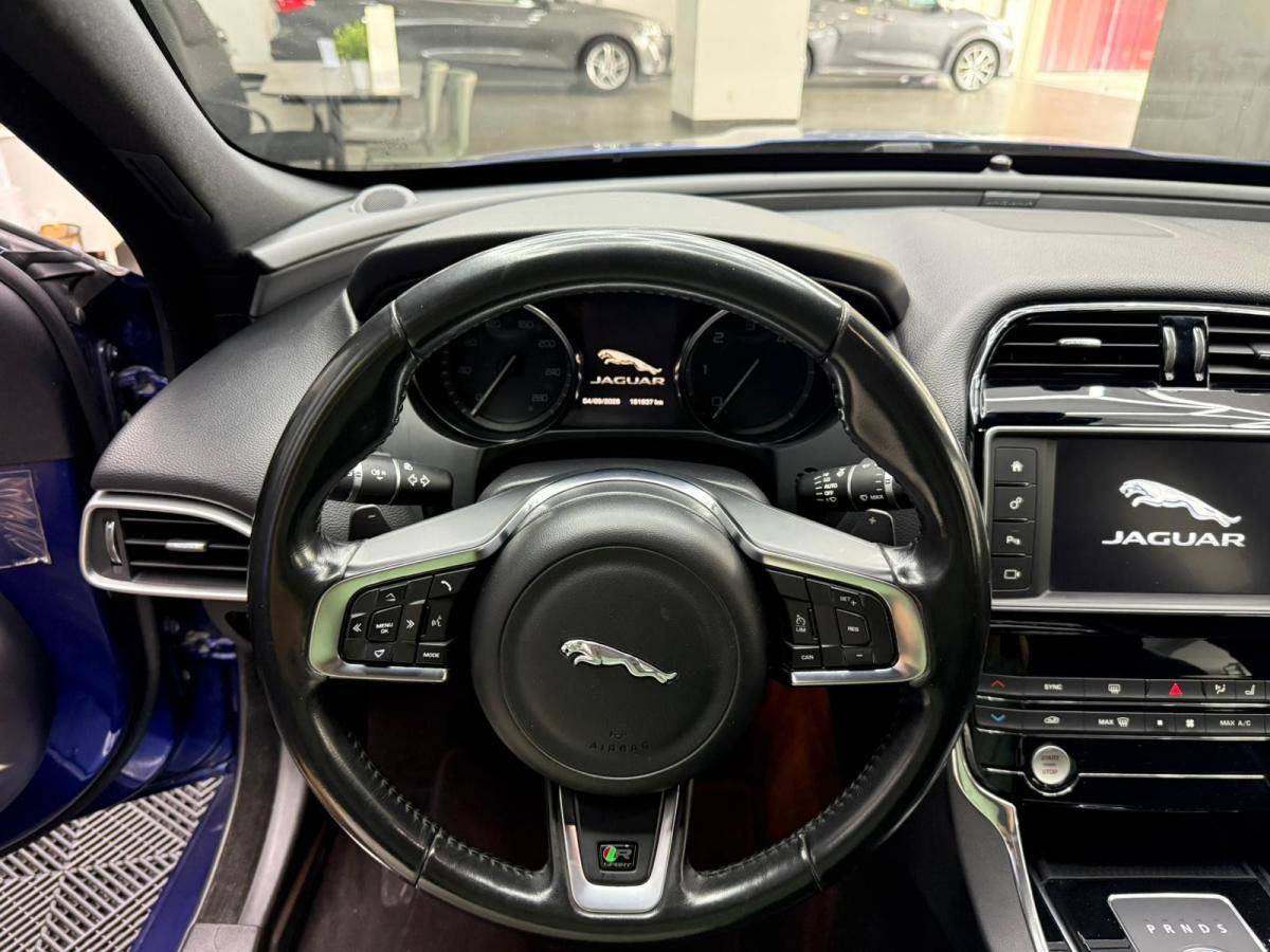 jaguar-xe-2016-diesel-1999cc
