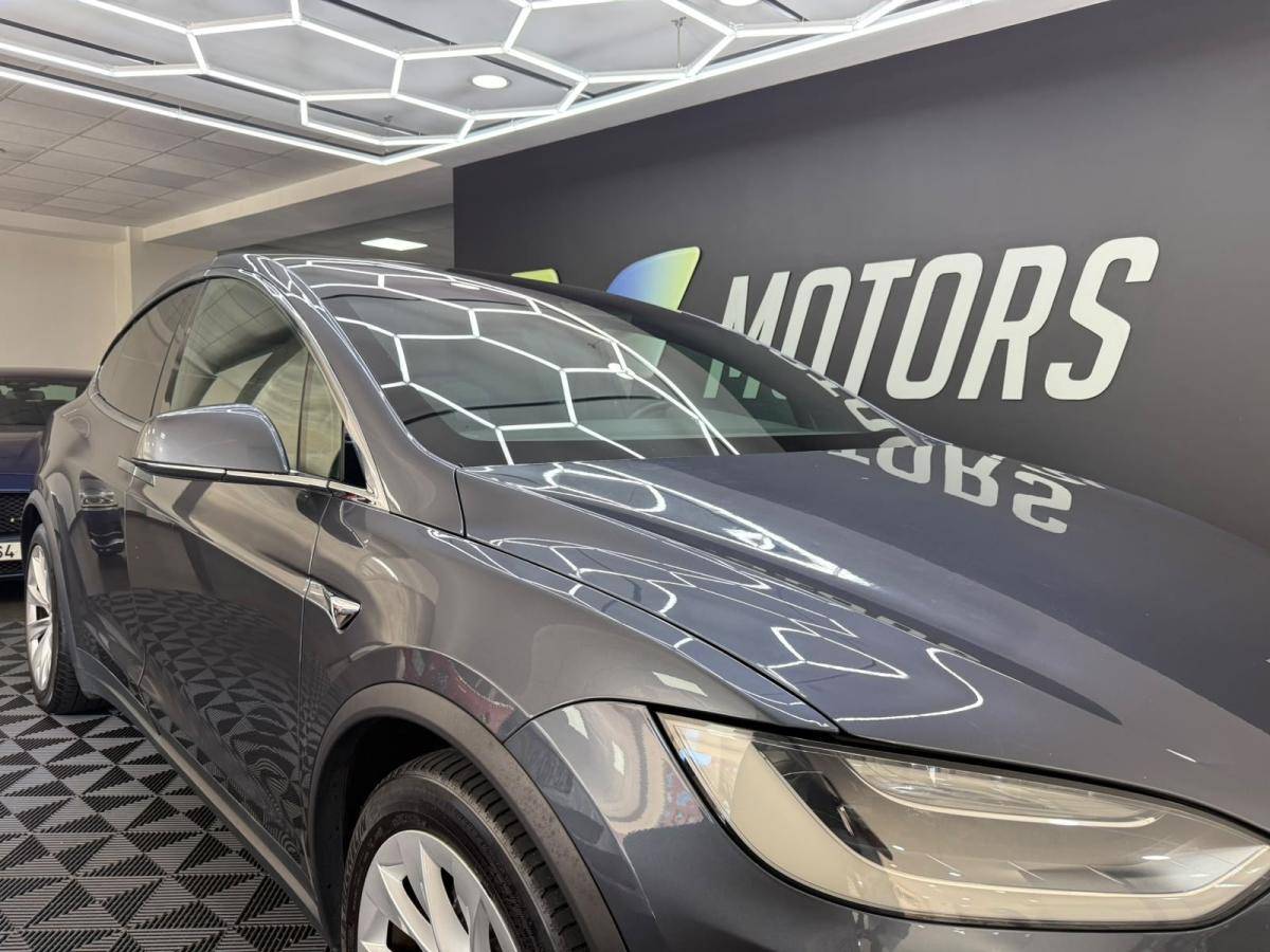 tesla-model-x-2017-eletrico-0cc