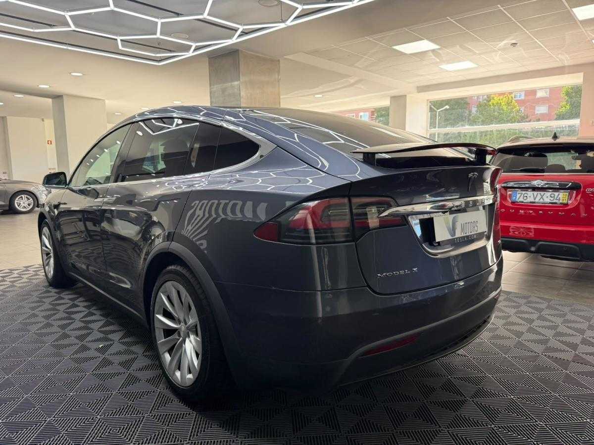 tesla-model-x-2017-eletrico-0cc